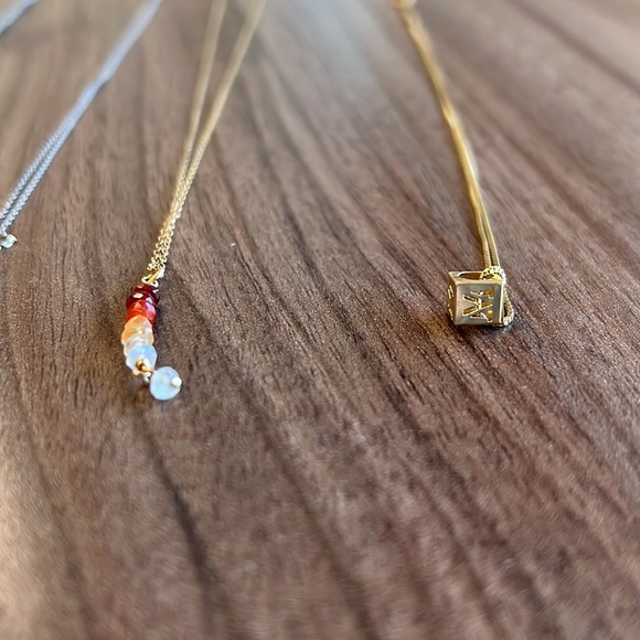 Necklace bundle - Picture 4 of 4